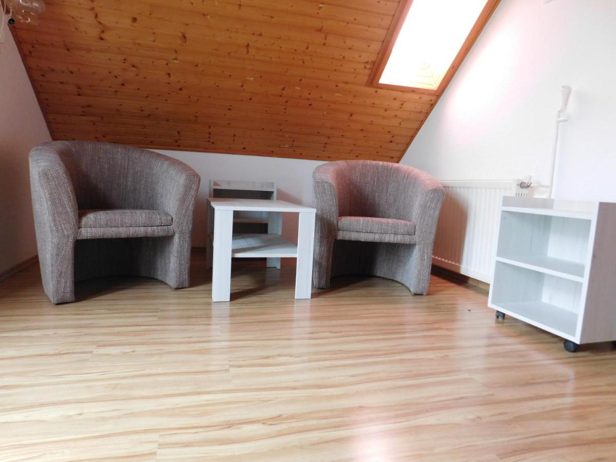 Xxl Apartman Zalakaros Buitenkant foto