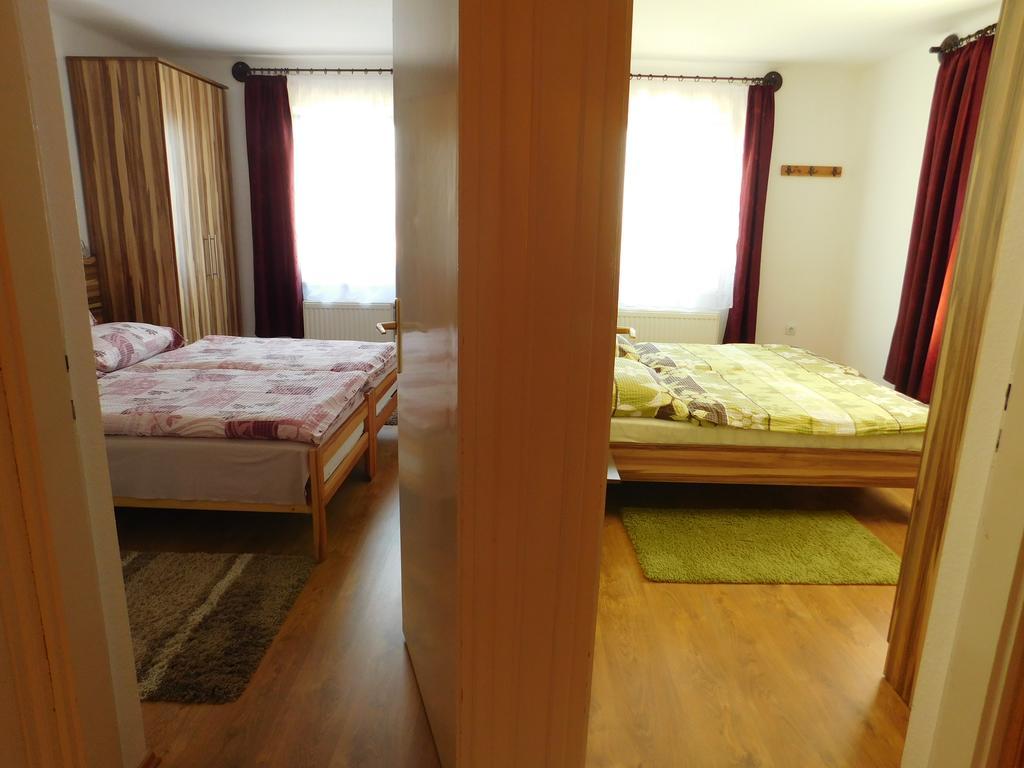 Xxl Apartman Zalakaros Buitenkant foto