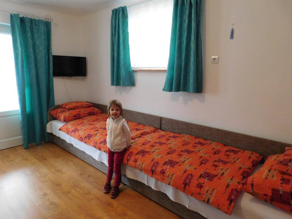 Xxl Apartman Zalakaros Buitenkant foto