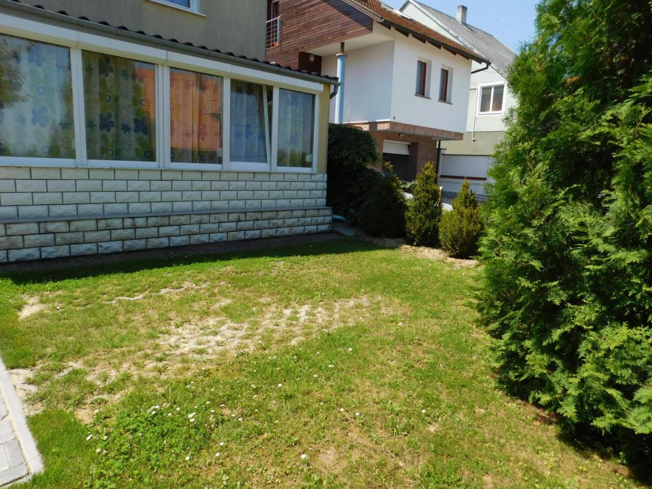 Xxl Apartman Zalakaros Buitenkant foto